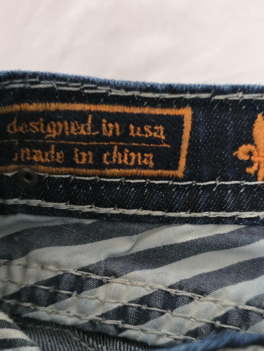 Rock Revival Dark Wash Cropped Jeans with White Contrast Stitching - Picture 5 of 10